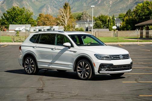 2019 Volkswagen Tiguan 2.0T SEL R-Line 4MOTION