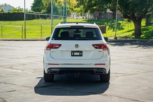 2019 Volkswagen Tiguan 2.0T SEL R-Line 4MOTION