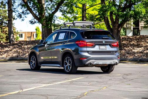 Mineral Gray Metallic 2018 BMW X1 sDrive28i