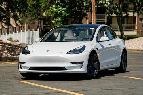 2023 Tesla Model 3 Standard Range