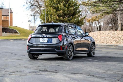 2026 MINI Hardtop Cooper