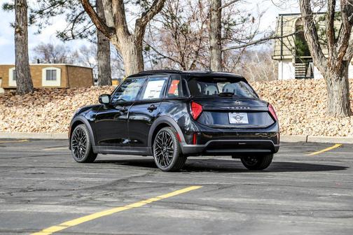 2026 MINI Hardtop Cooper