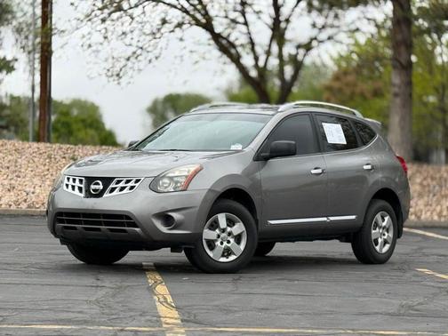 Platinum Graphite 2014 Nissan Rogue Select S