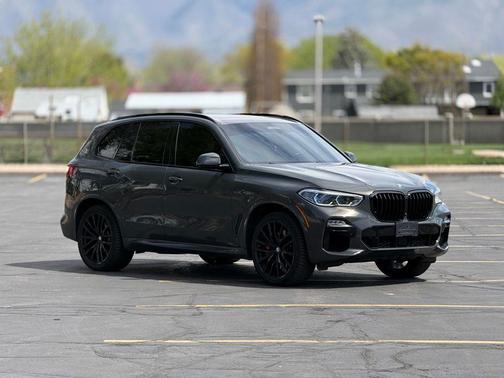 Dravit Grey Metallic 2021 BMW X5 M50i