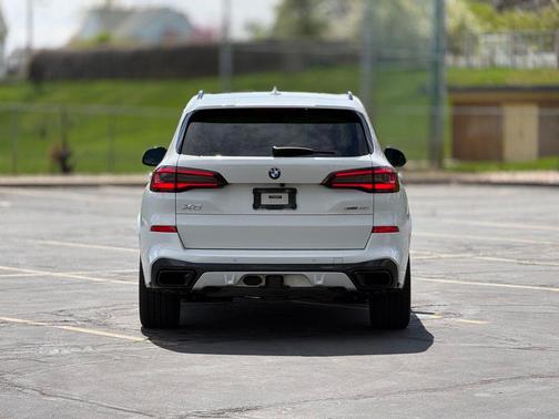 Alpine White 2020 BMW X5 xDrive40i