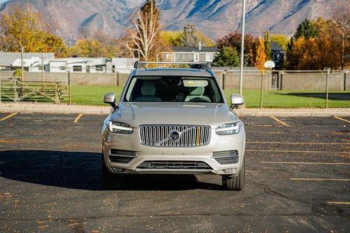 2017 Volvo XC90 T6 Inscription