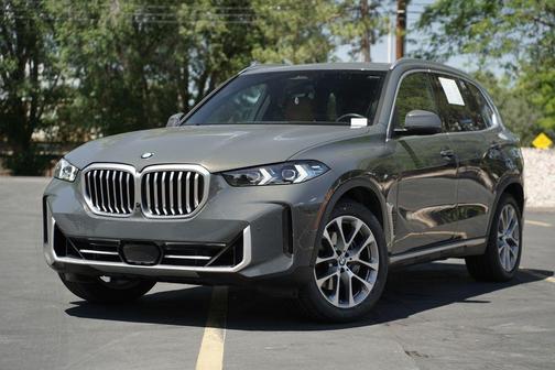 Dravit Grey Metallic 2024 BMW X5 xDrive40i