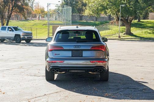 2022 Audi SQ5 3.0T Premium Plus