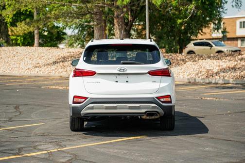 2019 Hyundai SANTA FE SE 2.4