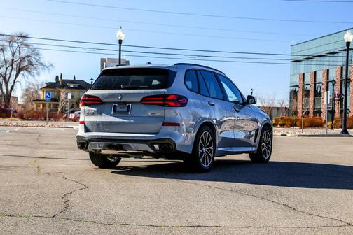 2026 BMW X5 PHEV xDrive50e