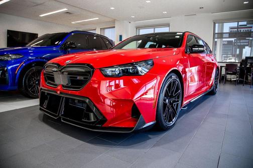 Special Order Color 2026 BMW M5 Base