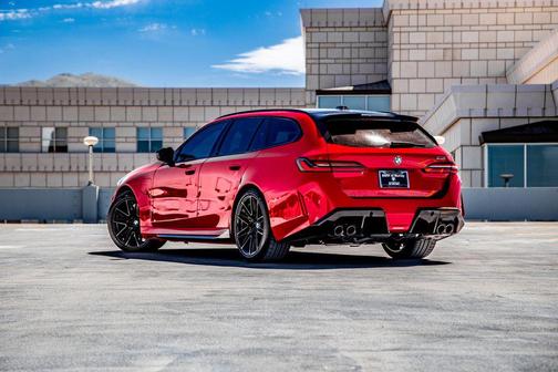 Special Order Color 2026 BMW M5 Base