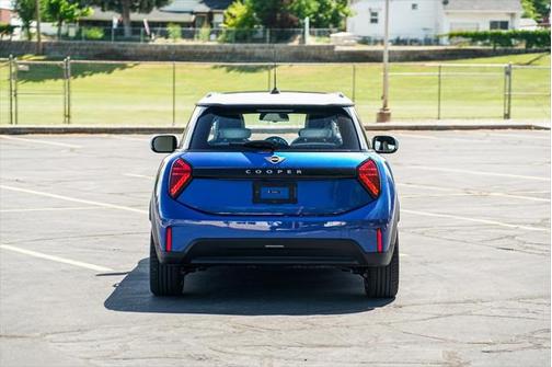2025 MINI Hardtop Cooper