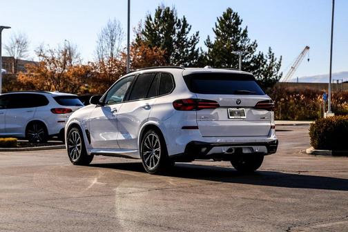 2026 BMW X5 PHEV xDrive50e