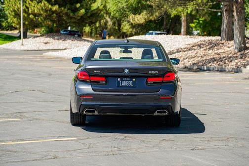 2023 BMW 530 i xDrive