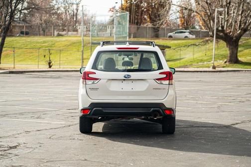 2021 Subaru Forester Base