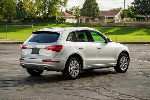 2011 Audi Q5 Premium Plus