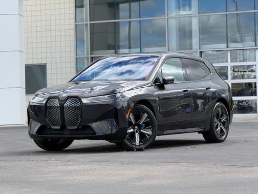 Dark Graphite Metallic 2024 BMW iX xDrive50
