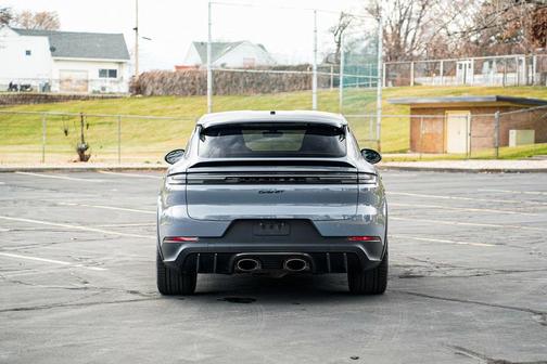 2024 Porsche Cayenne Turbo GT