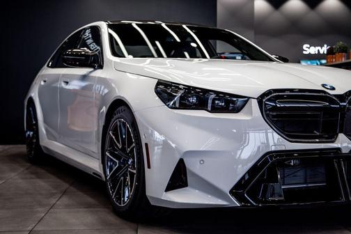 Alpine White 2026 BMW M5 Base
