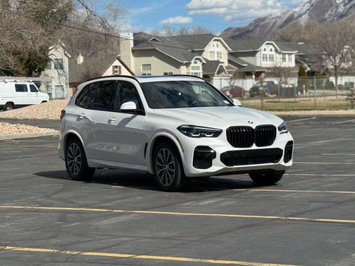 2023 BMW X5 xDrive40i