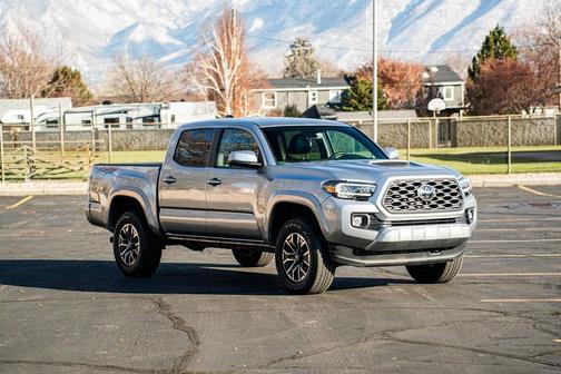 2022 Toyota Tacoma TRD Sport