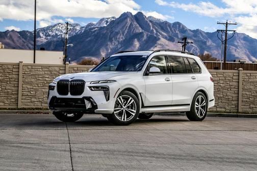 2026 BMW X7 xDrive40i