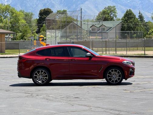 Flamenco Red Metallic 2019 BMW X4 M40i