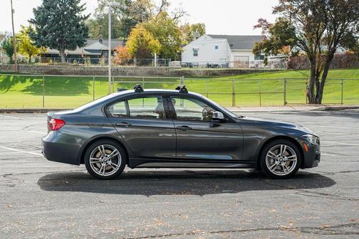2017 BMW 330 xDrive
