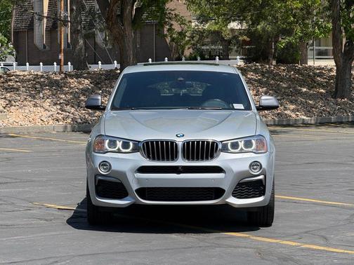 Glacier Silver Metallic 2017 BMW X4 M40i