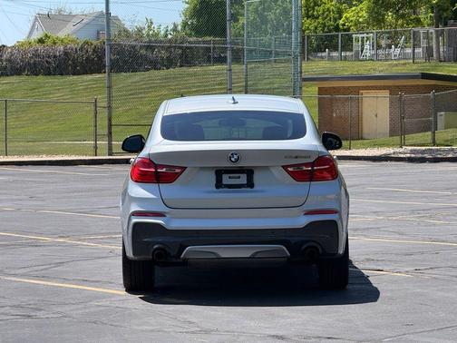 Glacier Silver Metallic 2017 BMW X4 M40i