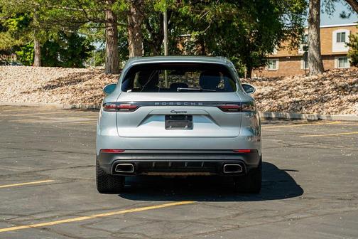 2020 Porsche Cayenne Base