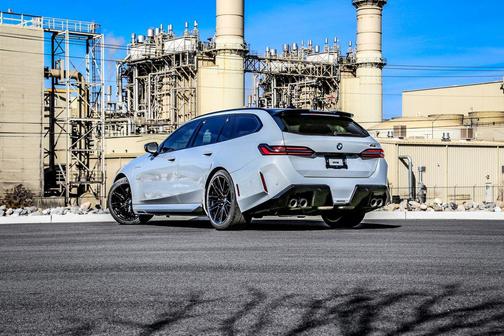 Brooklyn Grey Metallic 2026 BMW M5 Base