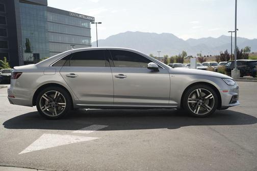 Florett Silver Metallic 2018 Audi A4 2.0T Premium Plus