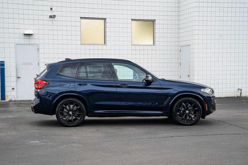 2023 BMW X3 M40i