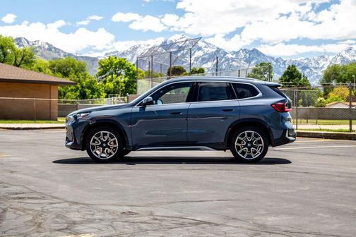 Storm Bay Metallic 2026 BMW X1 xDrive28i