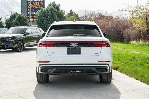 2020 Audi Q8 55 Prestige
