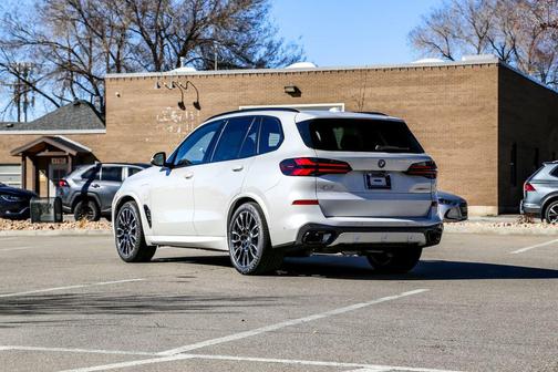 2026 BMW X5 PHEV xDrive50e