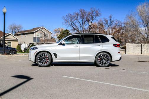 2026 BMW X5 PHEV xDrive50e
