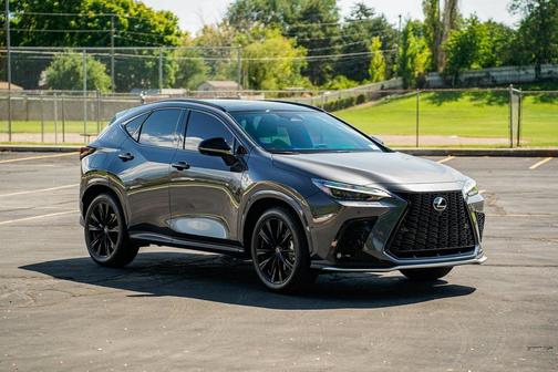 2025 Lexus NX 450h+ F SPORT Handling