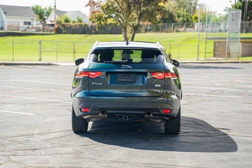 2018 Jaguar F-PACE 35t Prestige