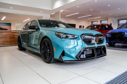 Special Order Color 2026 BMW M5 Base
