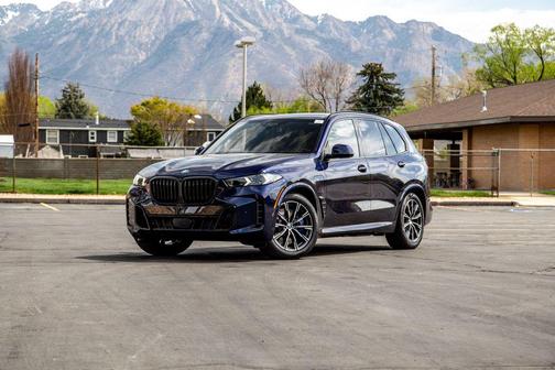 Tanzanite Blue II Metallic 2026 BMW X5 PHEV xDrive50e
