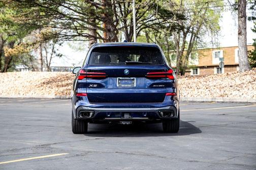 Tanzanite Blue II Metallic 2026 BMW X5 PHEV xDrive50e
