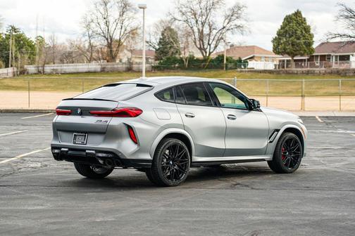 2024 BMW X6 M Base