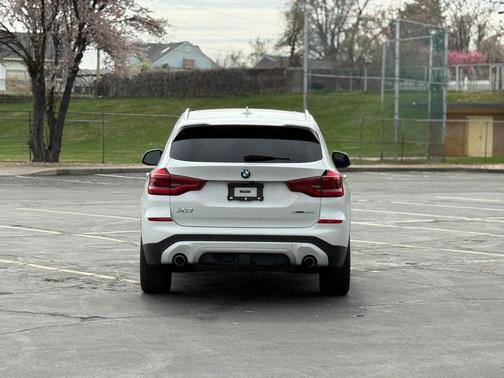 Alpine White 2021 BMW X3 xDrive30i