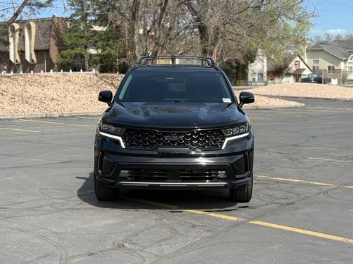 Ebony Black 2022 Kia Sorento SX