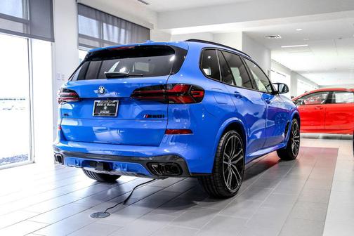 2026 BMW X5 M60i