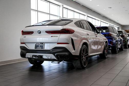 2026 BMW X6 M60i
