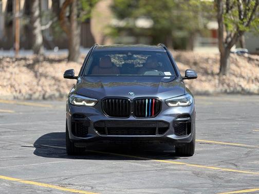 Arctic Grey Metallic 2022 BMW X5 xDrive40i